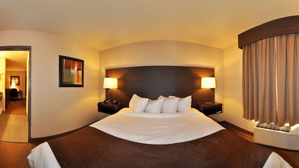 Best Western Plus Saint John Hotel & Suites Exterior foto