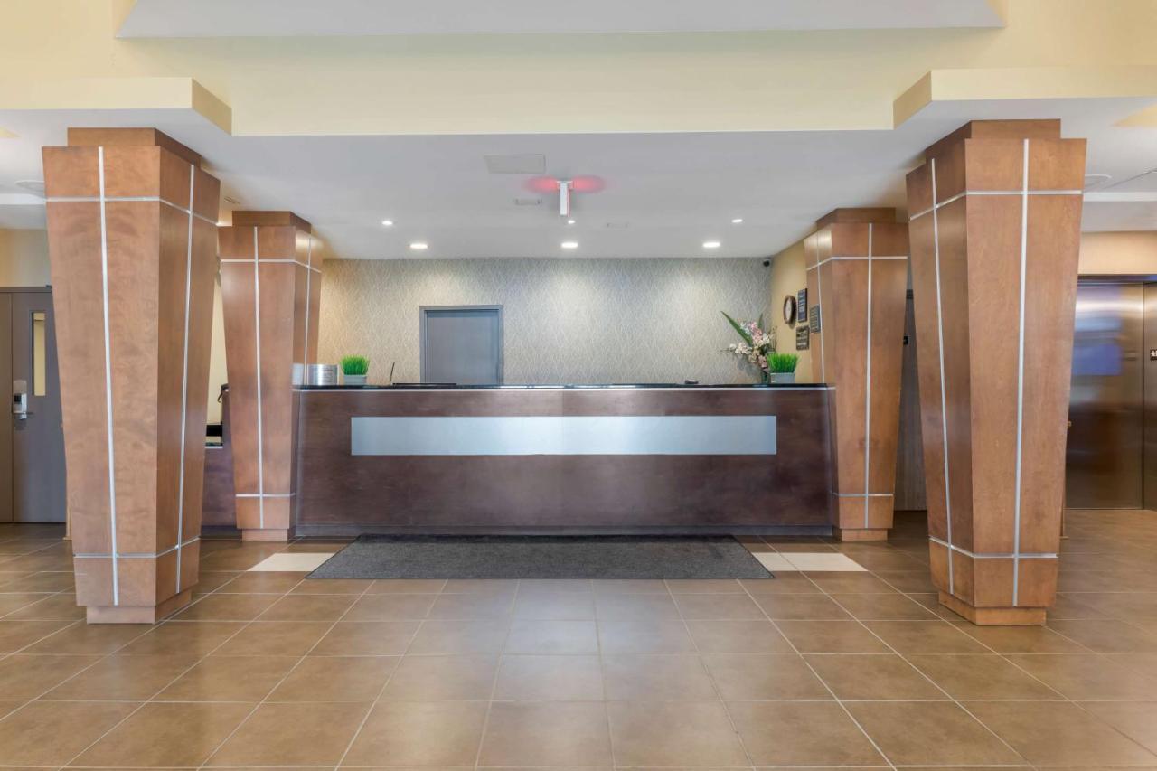 Best Western Plus Saint John Hotel & Suites Exterior foto